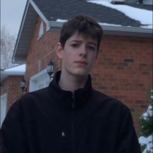 Meet your Posher, Cole